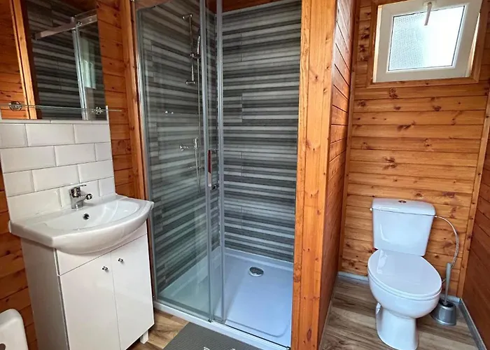 13-nastka Kamp alanı